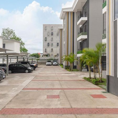 Boulevard Park Apto #27 - 2Bdrm - Selena Segura เอเรเดีย ภายนอก รูปภาพ