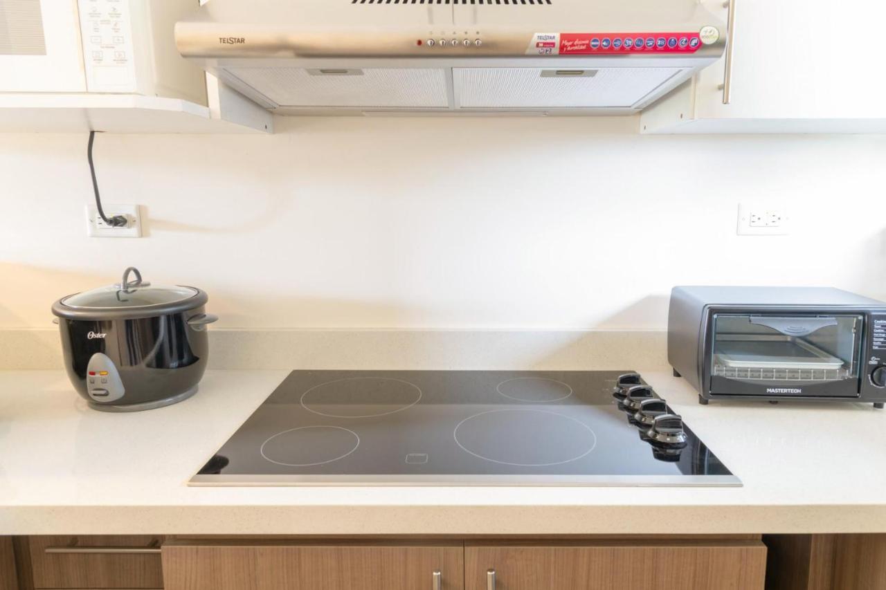 Boulevard Park Apto #27 - 2Bdrm - Selena Segura เอเรเดีย ภายนอก รูปภาพ