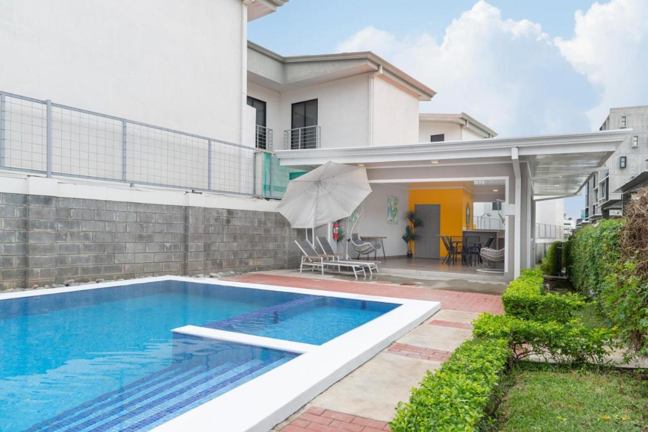 Boulevard Park Apto #27 - 2Bdrm - Selena Segura เอเรเดีย ภายนอก รูปภาพ
